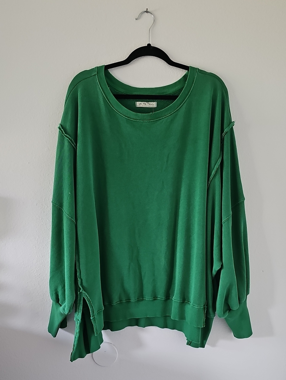 ●●WE THE FREE PEOPLE GREEN CAMDEN SWEATSHIRT RARE COLOR NWT SIZE XL●●